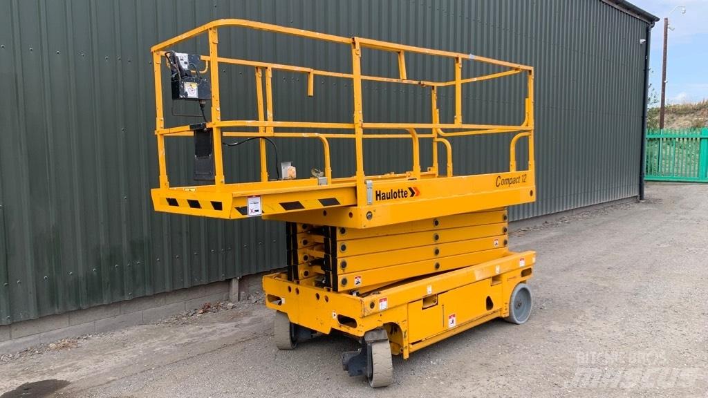 Haulotte Compact 12 Elevadores de tesoura
