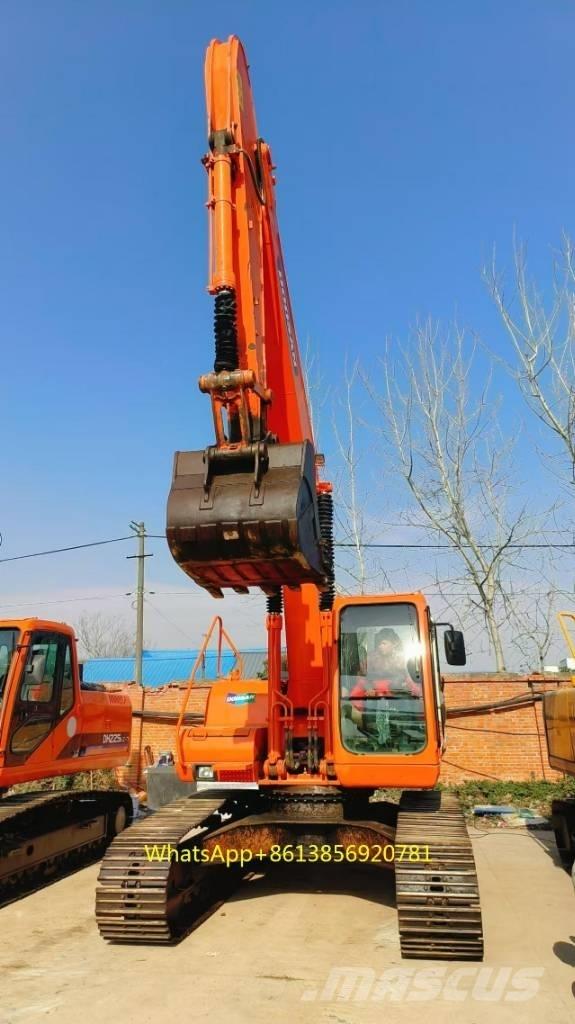 Doosan DH 225 LC-7 Escavadeiras de esteiras