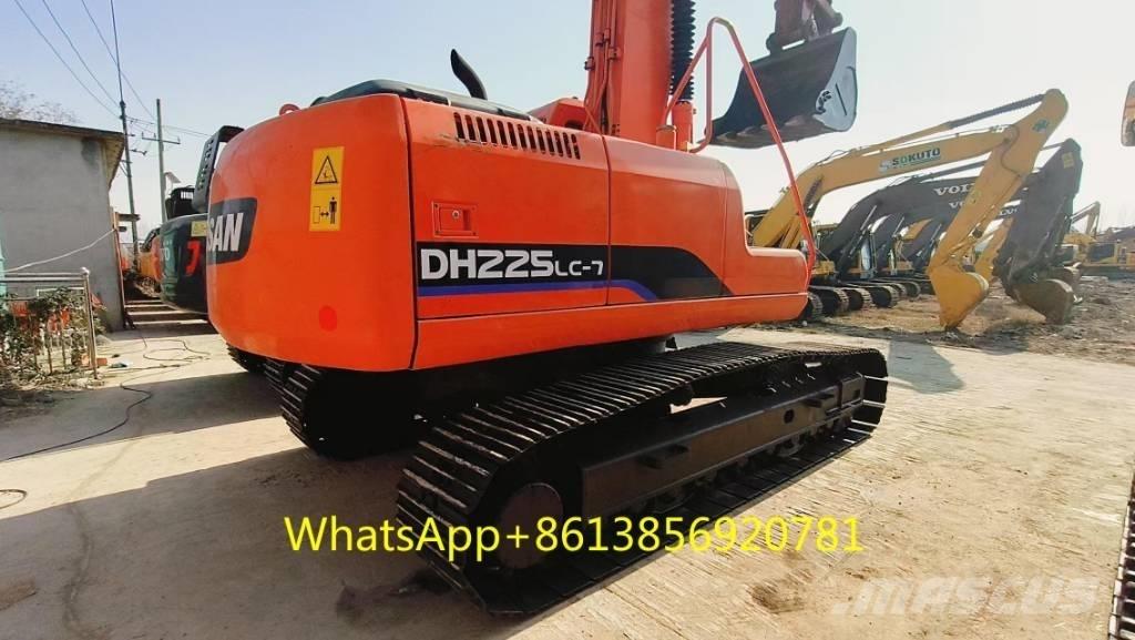 Doosan DH 225 LC-7 Escavadeiras de esteiras