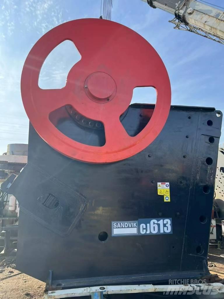 Sandvik CJ613 Britadeiras