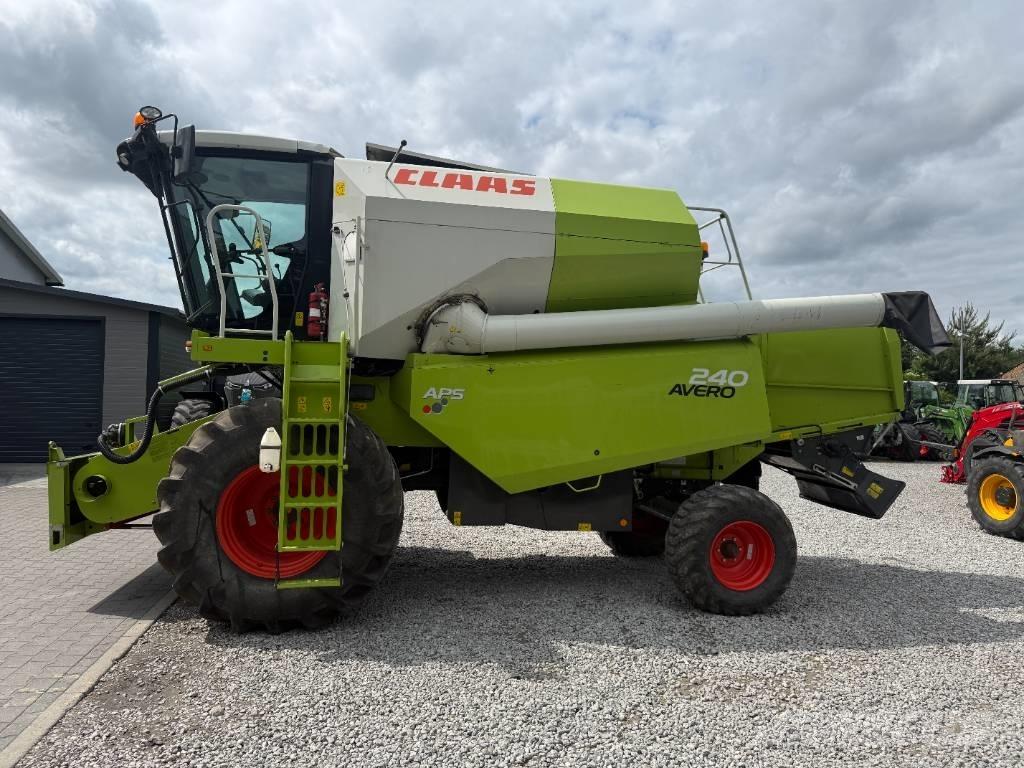 Claas Avero 240 Ceifeiras debulhadoras
