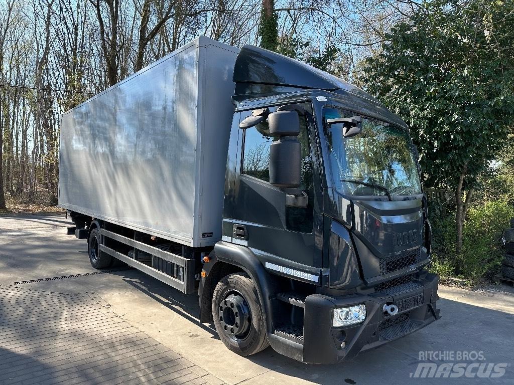 Iveco Eurocargo 120 Caminhões de caixa fechada