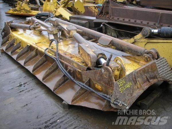 CAT D8N Dozers - Tratores rastos