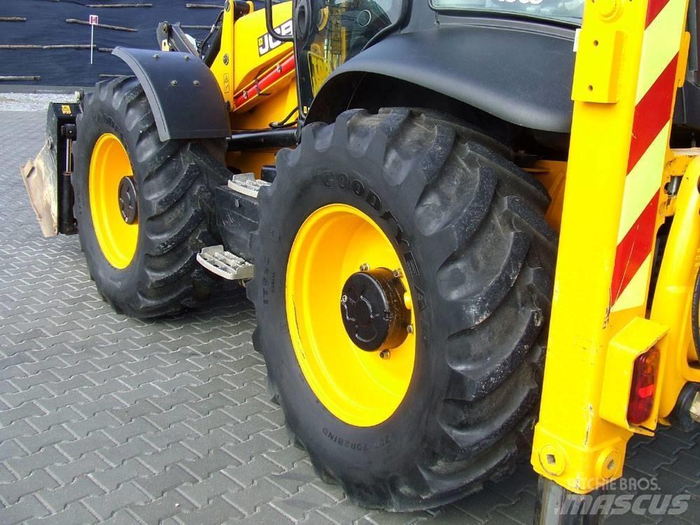 JCB 4CX Retroescavadeiras