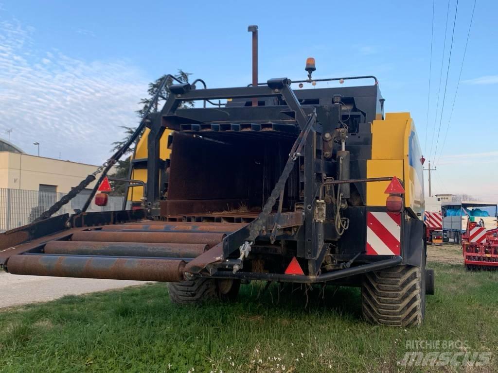 New Holland BB 960 A Enfardadeira de fardos quadrados