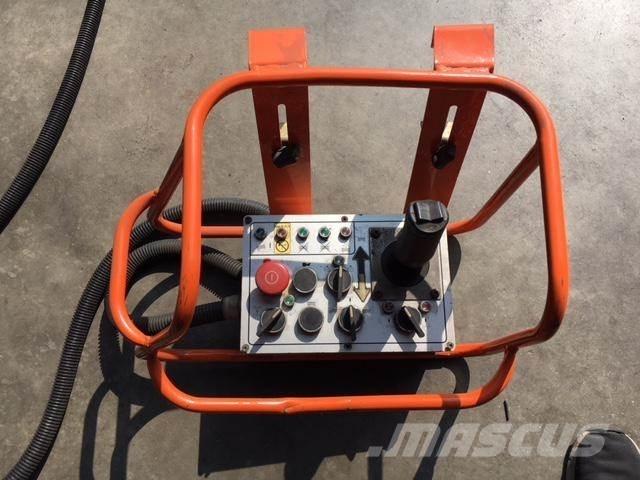 JLG SL245-12 Elevadores de tesoura