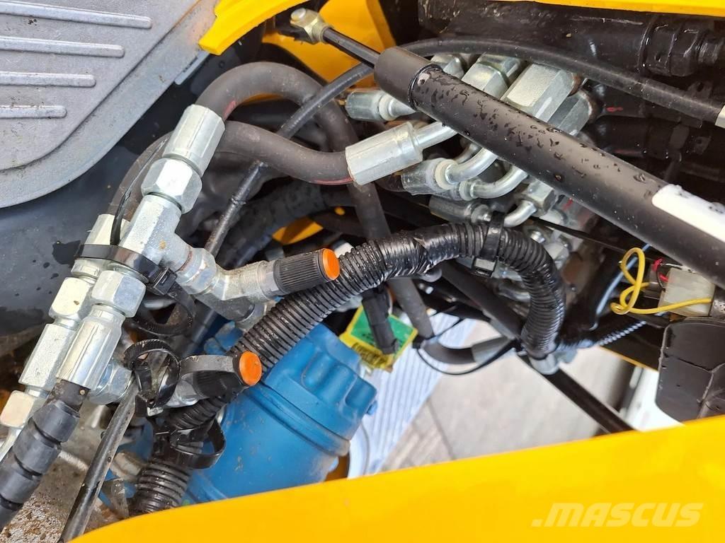 JCB 8008 CTS Miniescavadeiras