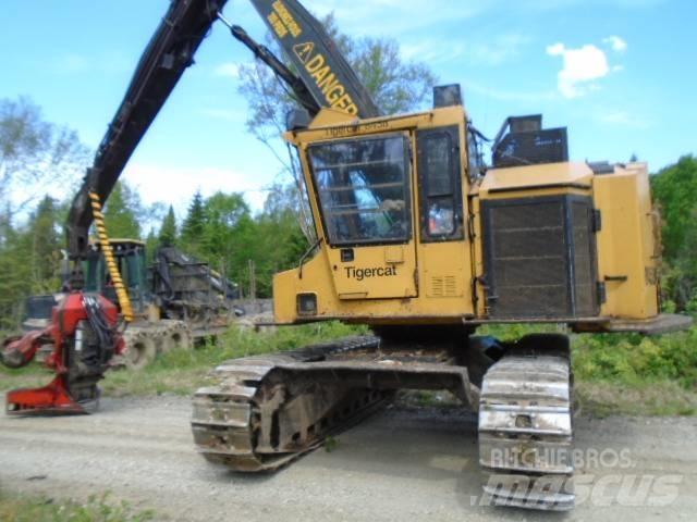 Tigercat 845B Cegadeiras