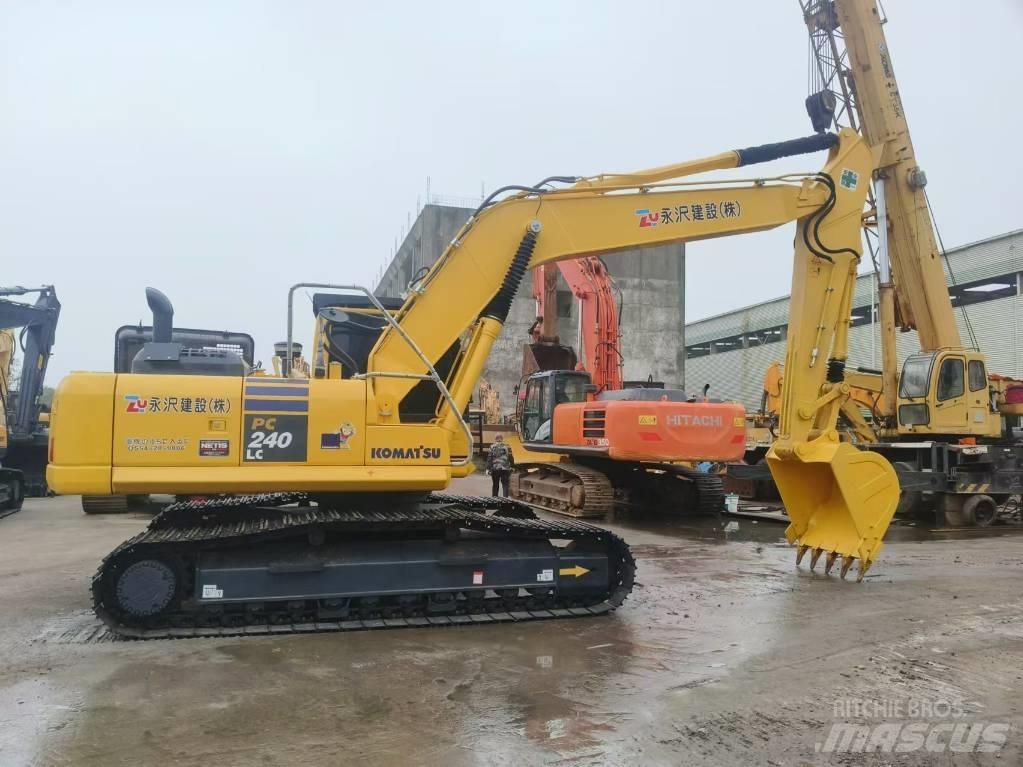 Komatsu PC 240 Escavadeiras de esteiras