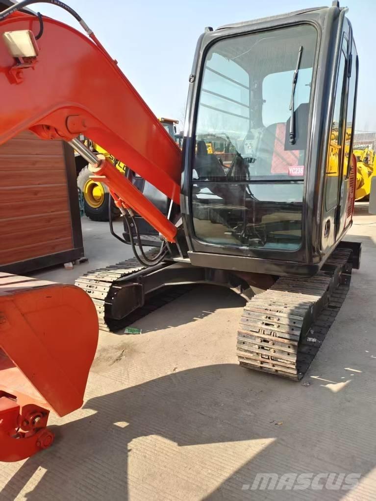 Hitachi ZX 60 Miniescavadeiras