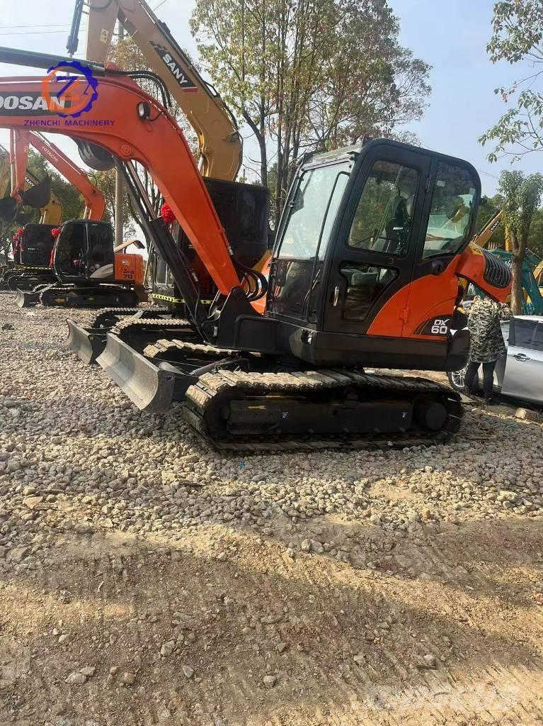 Doosan DX 60 Miniescavadeiras