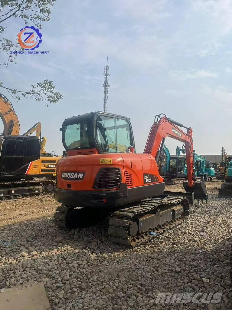 Doosan DX 60 Miniescavadeiras
