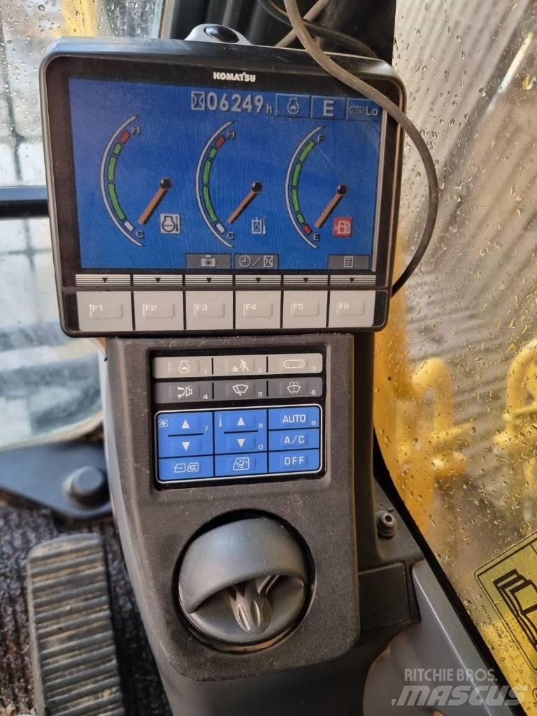 Komatsu PC 210-8 Escavadeiras de esteiras