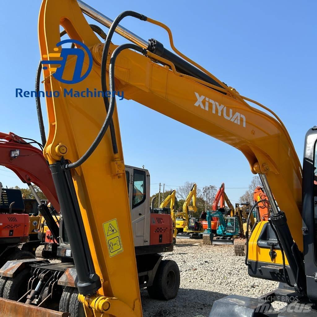 Xinyuan C75W Escavadoras de rodas