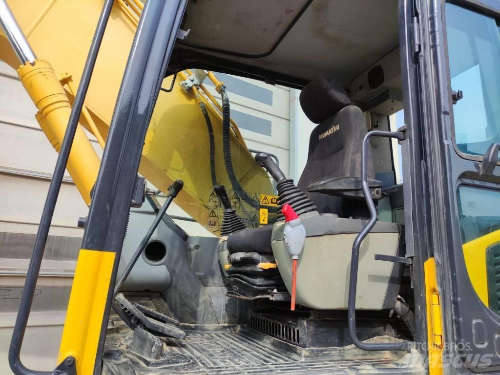 Komatsu PC 210 NLC-8 Escavadeiras de esteiras