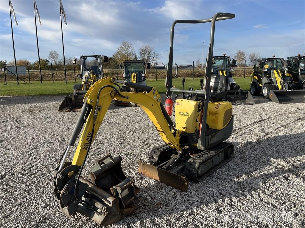 Wacker Neuson 803 Miniescavadeiras