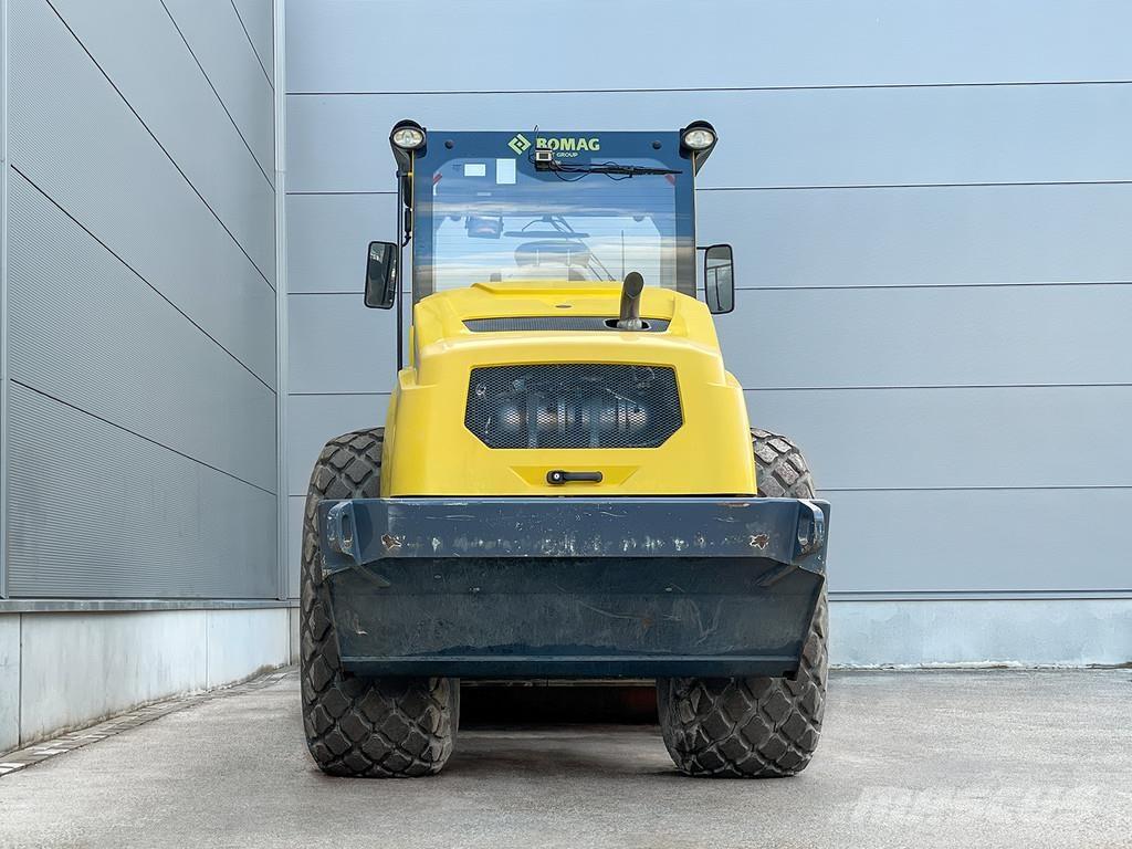 Bomag BW 216 D-5 Cilindros Compactadores monocilíndricos