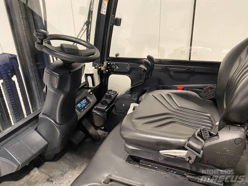 Doosan B25X-7 Empilhadores eléctricos