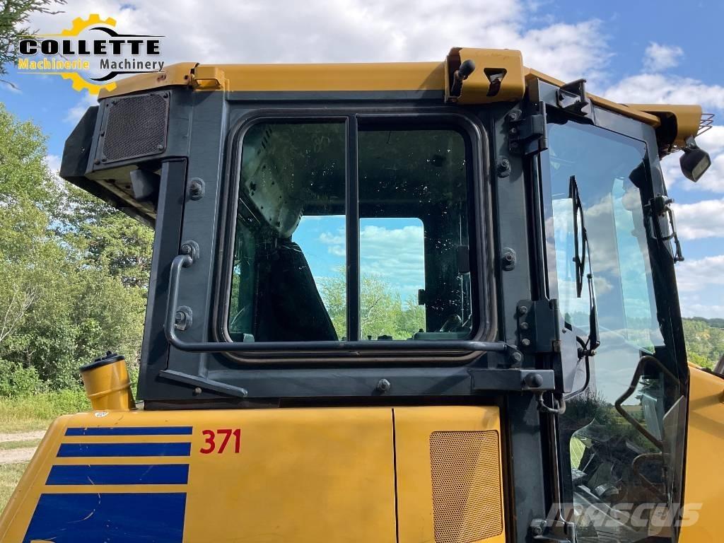 Komatsu D 39 EX Dozers - Tratores rastos