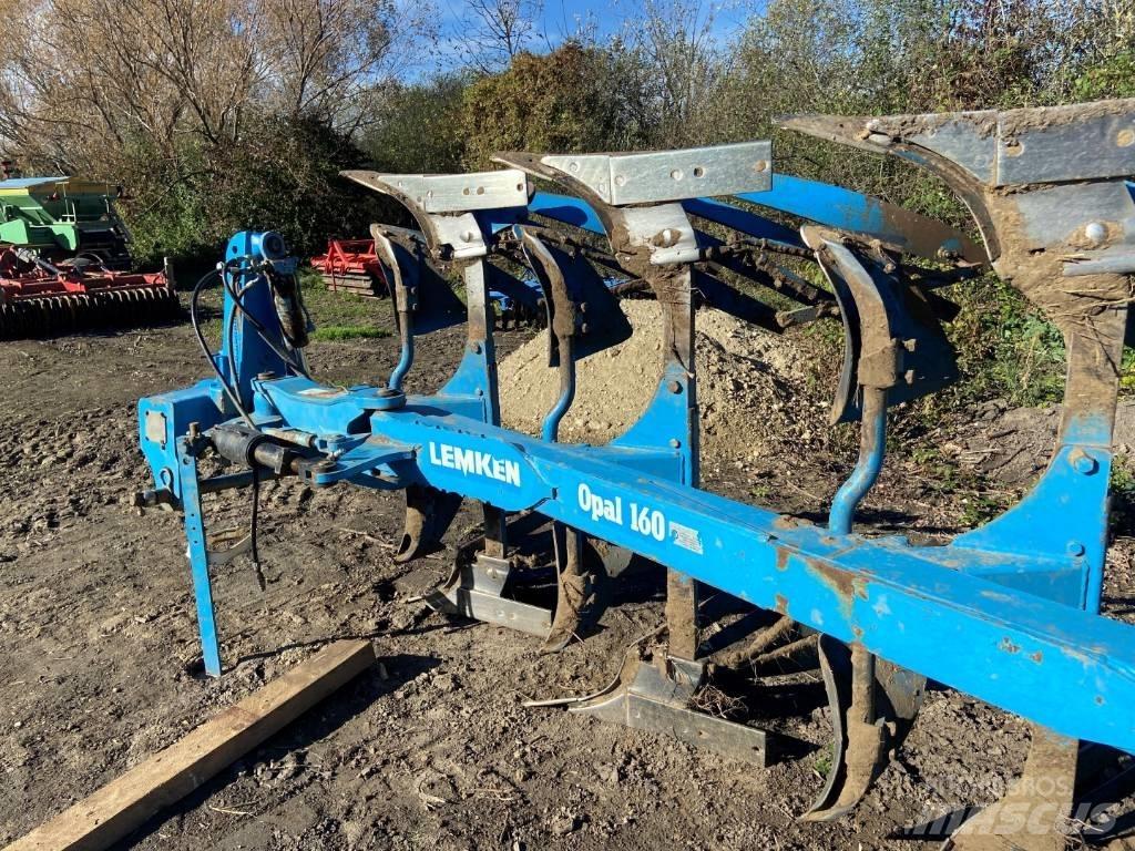 Lemken Opal 160 Charruas reversíveis