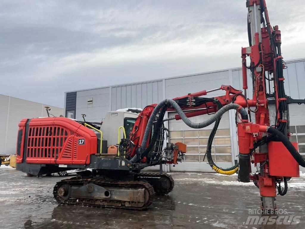 Sandvik DX800i Perfuradoras de superfície