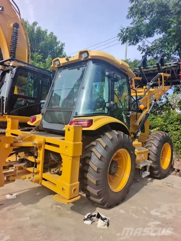 JCB 4 CX Retroescavadeiras