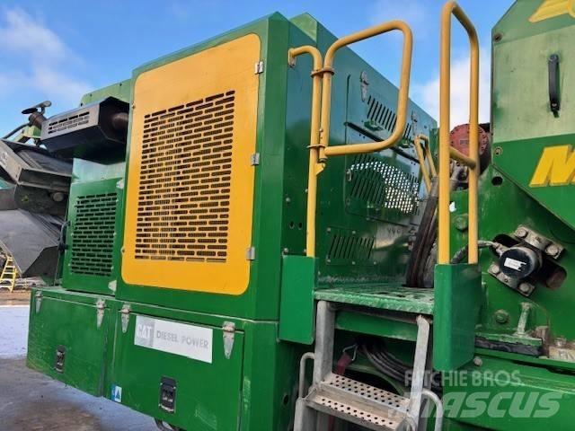 McCloskey J40 V2 Britadores móveis
