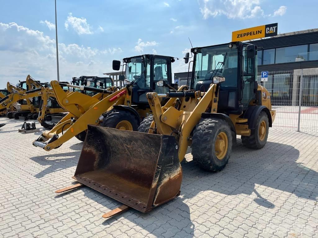 CAT 907 M Carregadeiras de rodas