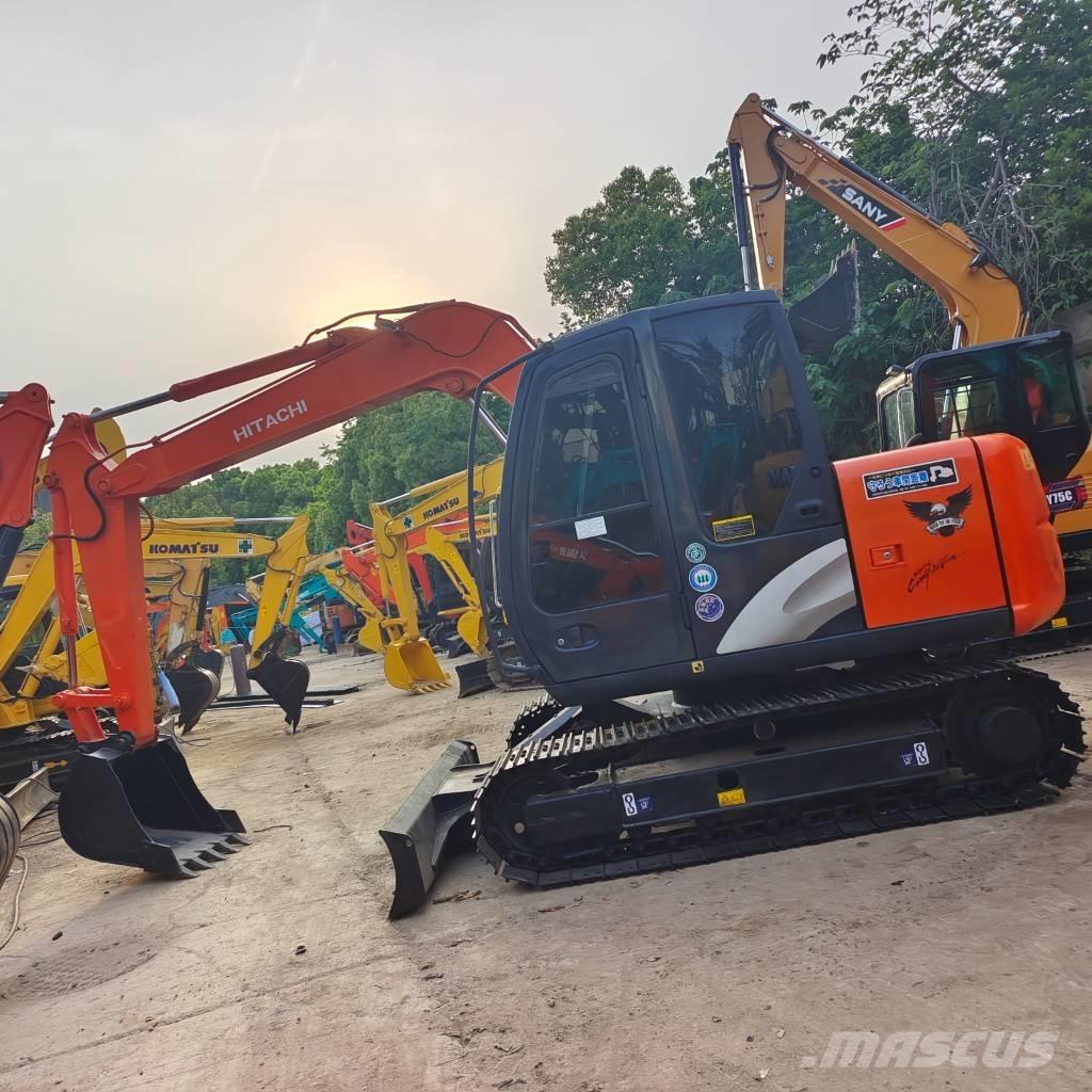 Hitachi Zaxis 70 Miniescavadeiras