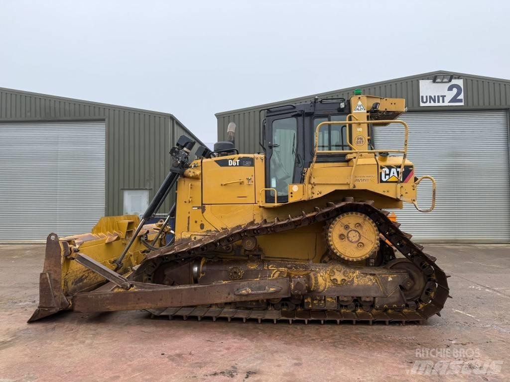 CAT D 6 T LGP Dozers - Tratores rastos