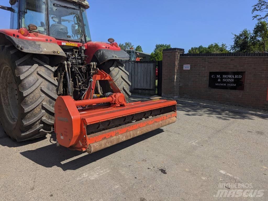 Kubota SE3230 Gadanheiras