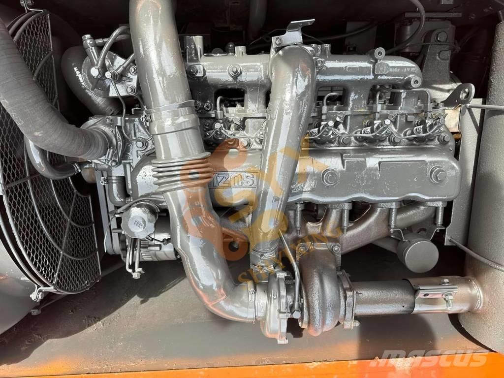 Hitachi EX 200 Escavadeiras de esteiras
