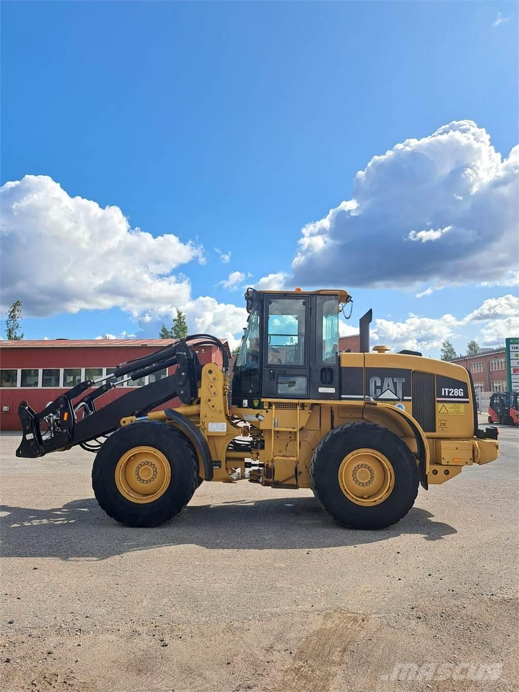 CAT it28 Carregadeiras de rodas