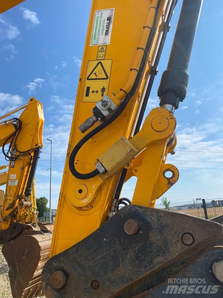 JCB 220 Escavadeiras de esteiras