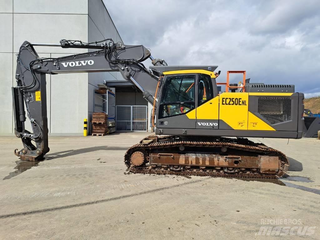 Volvo EC250ENL Escavadeiras de esteiras