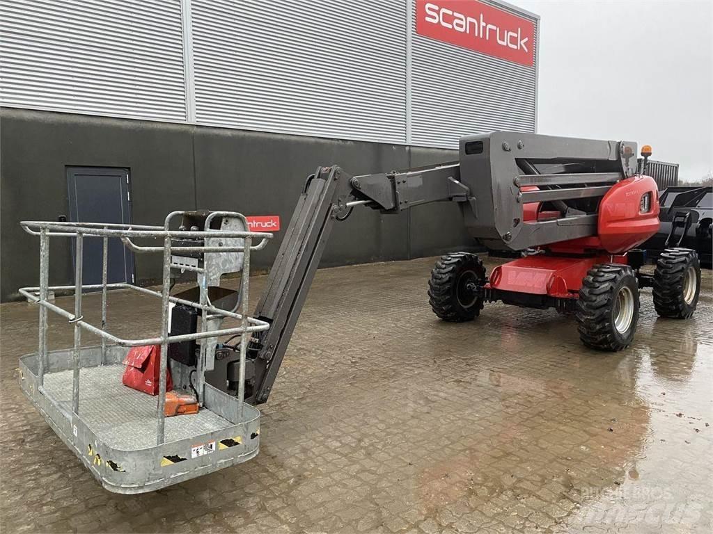 Manitou 180ATJ RC Elevadores braços articulados
