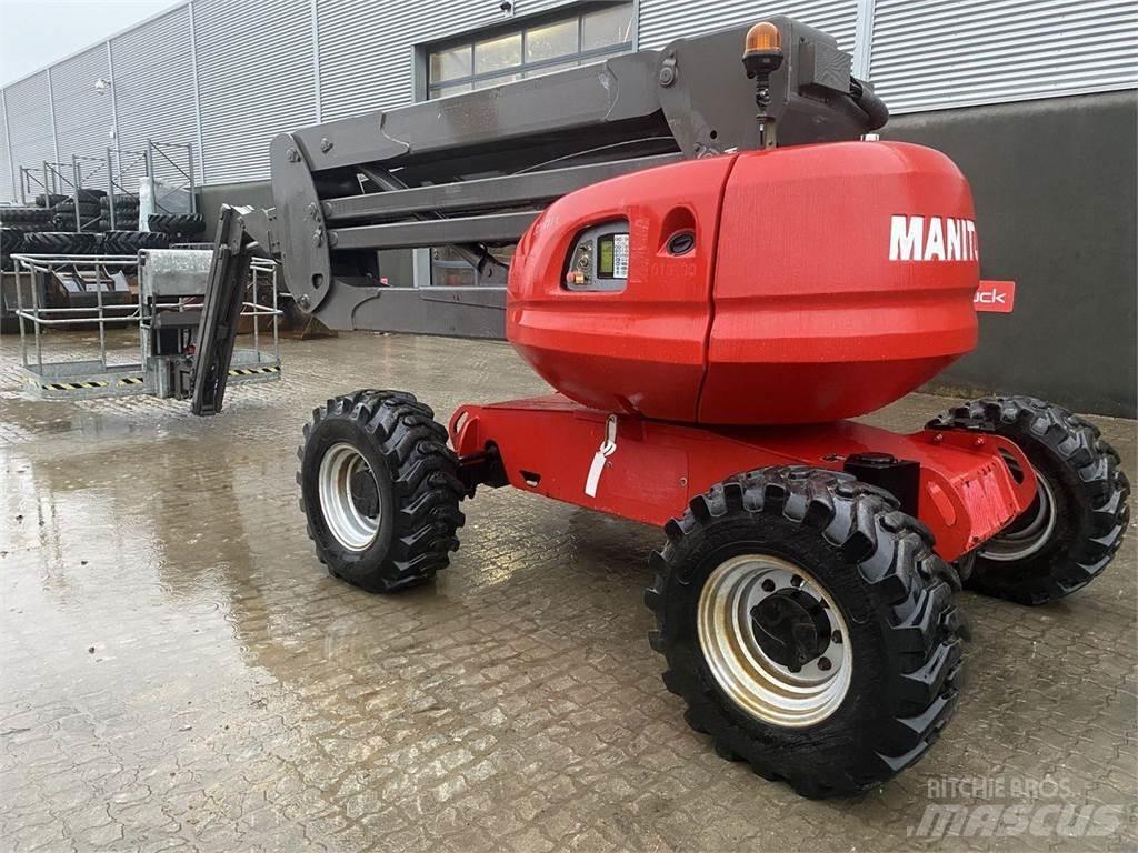 Manitou 180ATJ RC Elevadores braços articulados