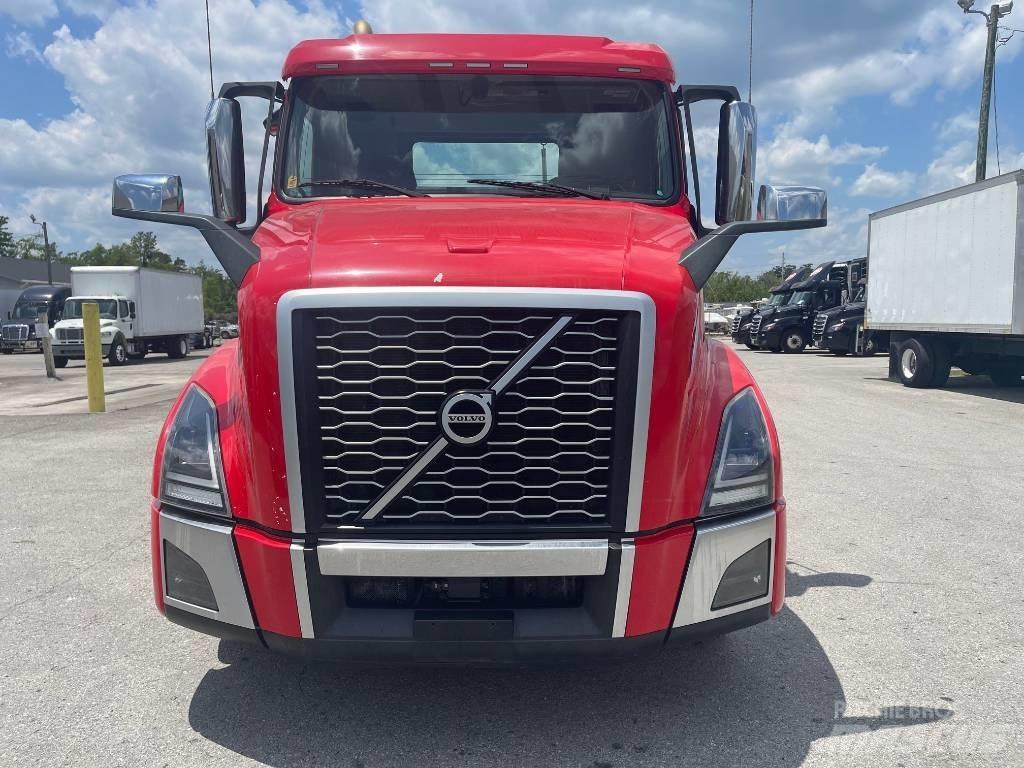Volvo VNL64T300 Cavalos Mecânicos