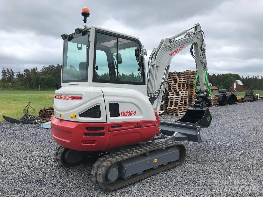 Takeuchi TB235-2 Miniescavadeiras