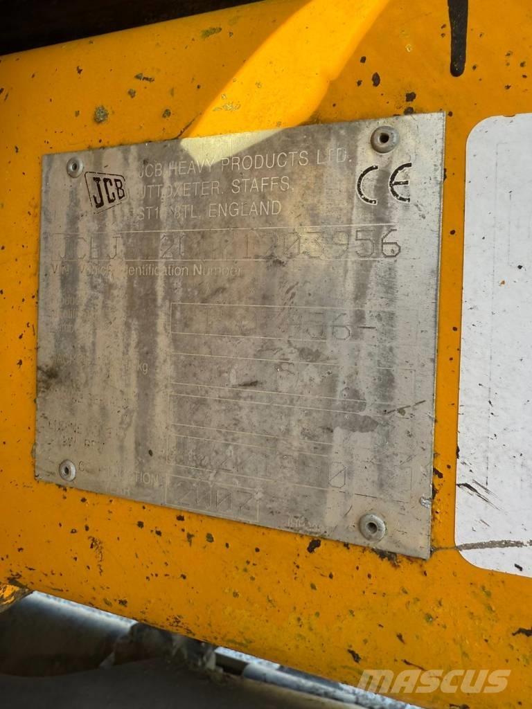 JCB JS 235 Escavadeiras de esteiras