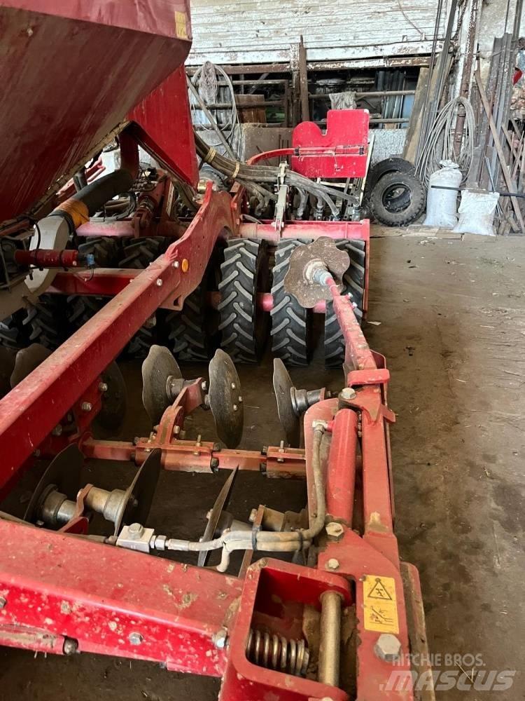 Horsch Pronto 3 DC Perfuradoras combinadas