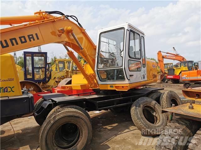 Hyundai R130WD Escavadoras de rodas