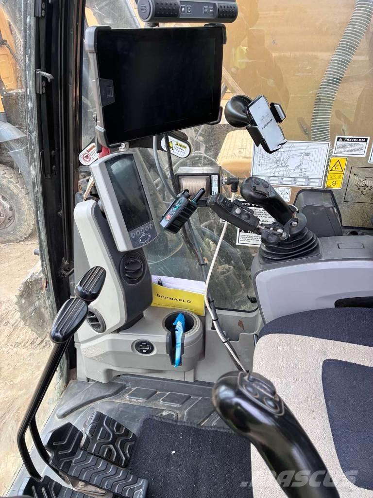 CAT 326 F Escavadeiras de esteiras