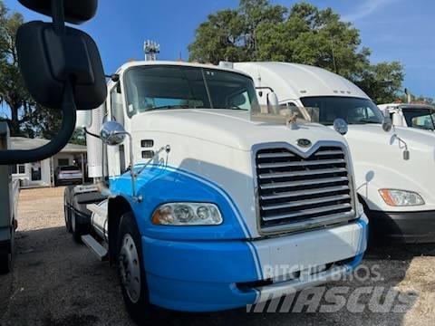 Mack CXN613 Cavalos Mecânicos