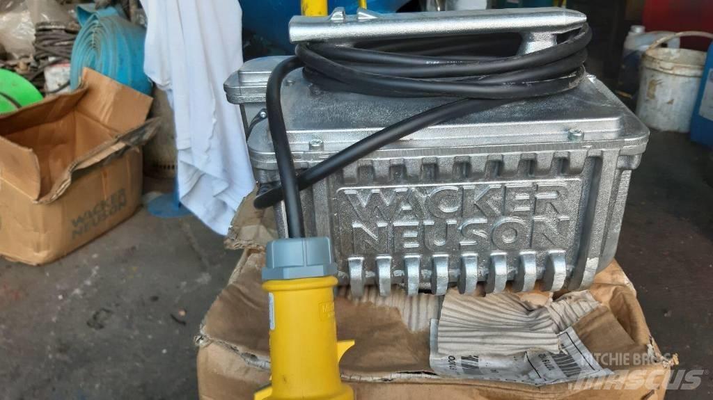Wacker Neuson 110 V Construção - Outros
