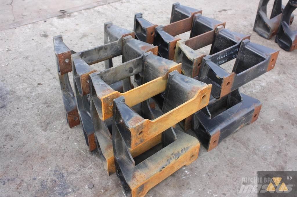 CAT Trackguards Chassis e suspensões