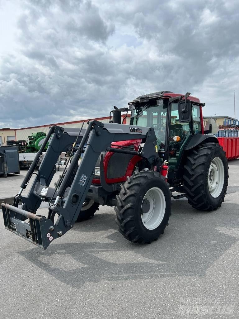 Valtra A 83 Tratores Agrícolas usados