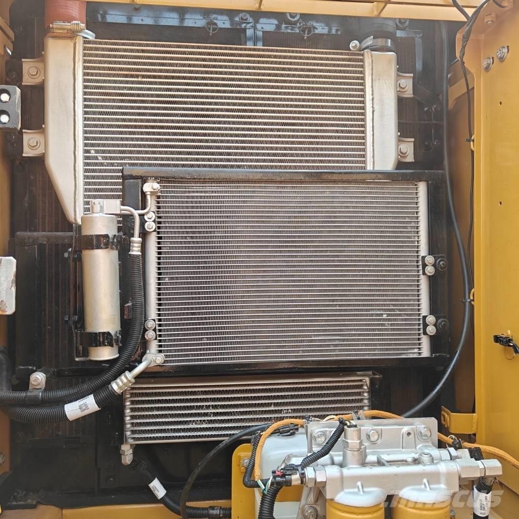 CAT 320D2L Escavadeiras de esteiras