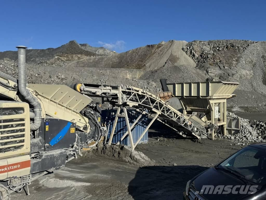 Metso LT 220 D Britadores móveis