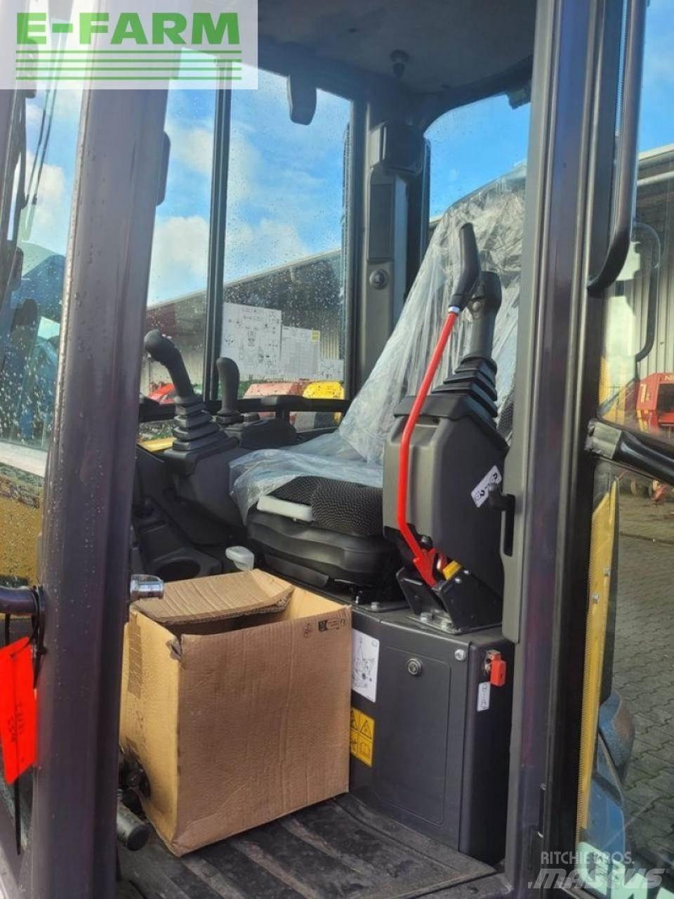 New Holland e55d Escavadoras de rodas